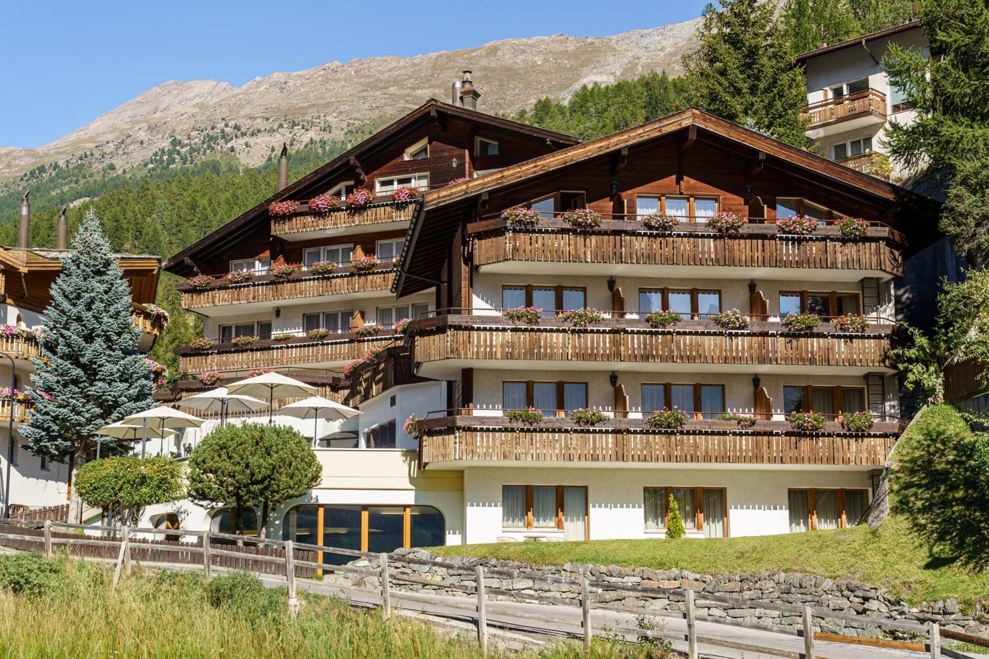 Hotel Alpenroyal Zermatt Eksteriør billede